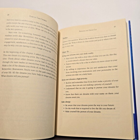 Dare to Take Charge: How to Live Your Life on Purpose by Glenda Hatchett - Picture 6 of 7